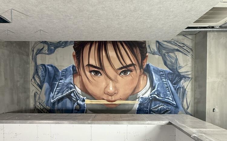 インパクト大な店内アート◎