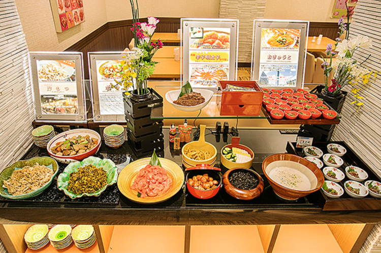 和洋中バラエティ豊かなメニューが自慢◎