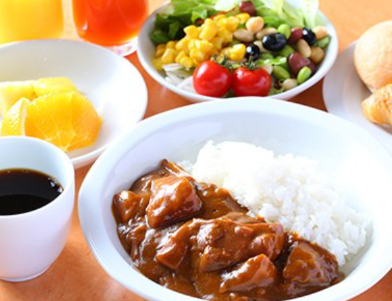 まかないは朝食バイキングのメニュー◎