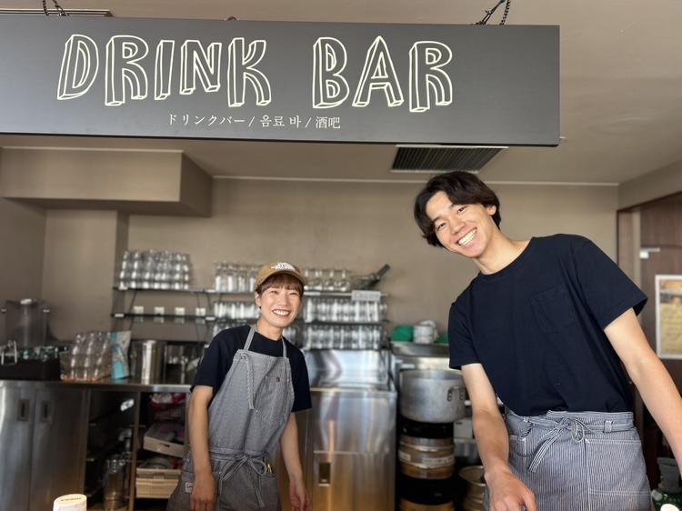 お洒落にアレンジできる制服も人気◎