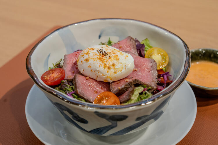 メニュー考案にも携われる◎