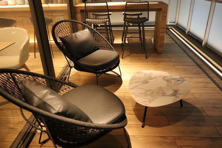 テラス席ではワンちゃんもリラックス♪