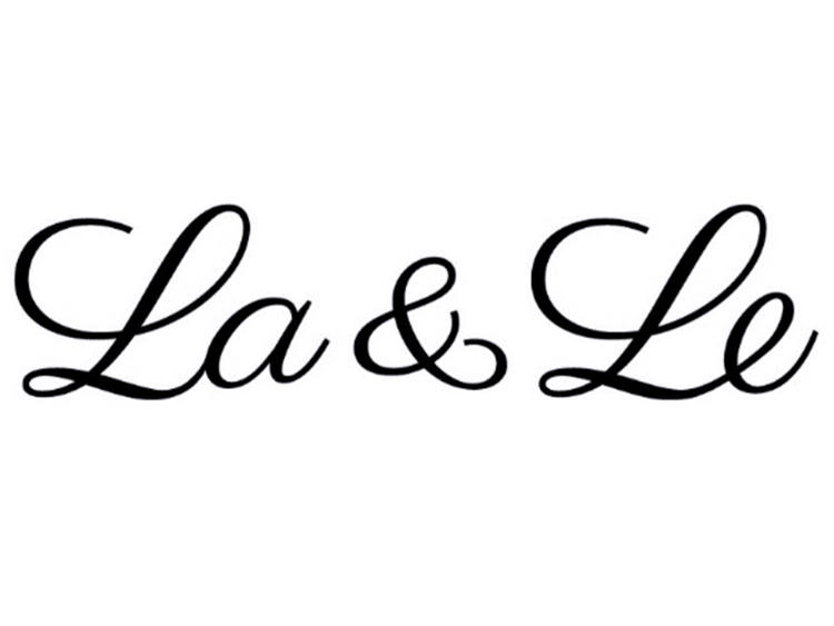 お客様もスタッフも「主役」になれる舞台！