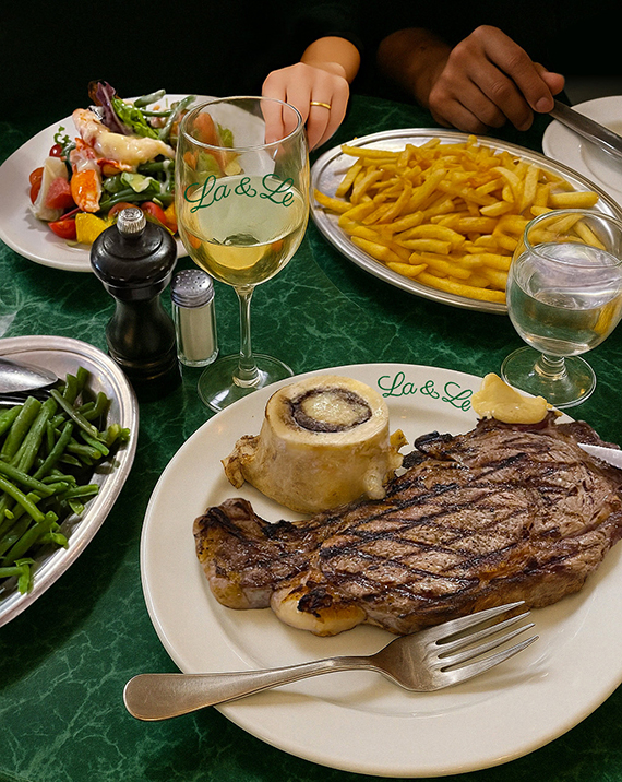 スキルと丁寧さで「また食べたい」を作る！