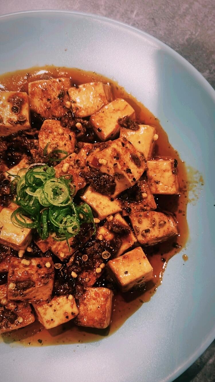 ジャンルにこだわらない料理を提供