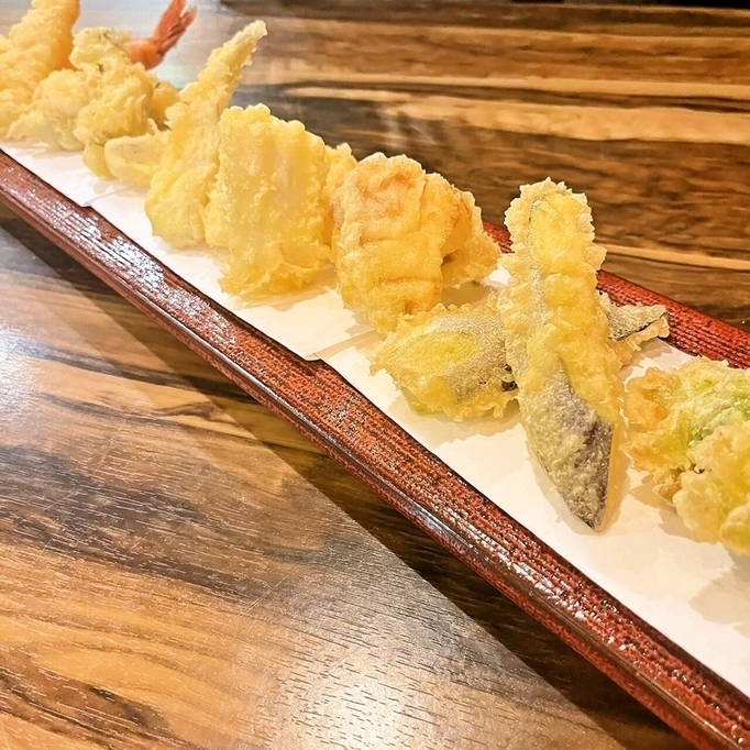 十割蕎麦や天ぷらが自慢の大衆酒場☆
