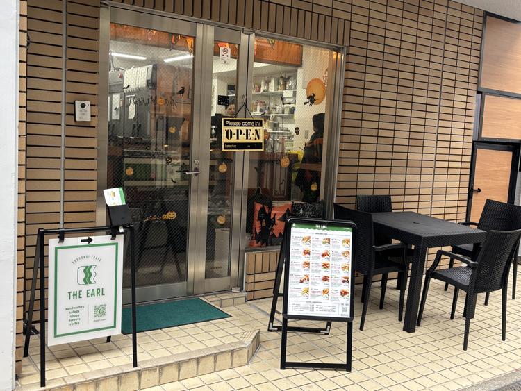 六本木の閑静な住宅街にある隠れ家的な店舗