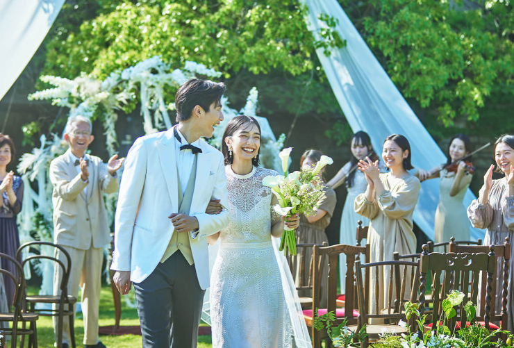 スタッフ全員で結婚式を成功させます