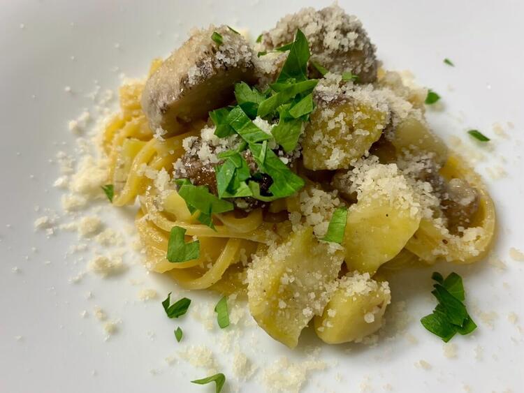 スタッフの個性が光る職場です☆