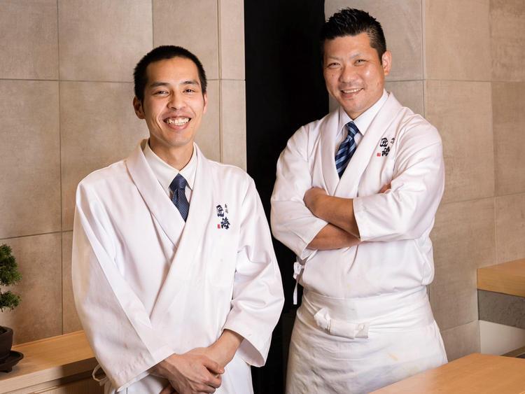 店主の永山(写真右)