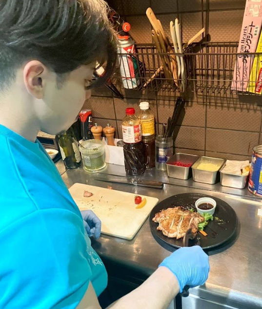 続々出店中の成長企業※既存店スタッフ