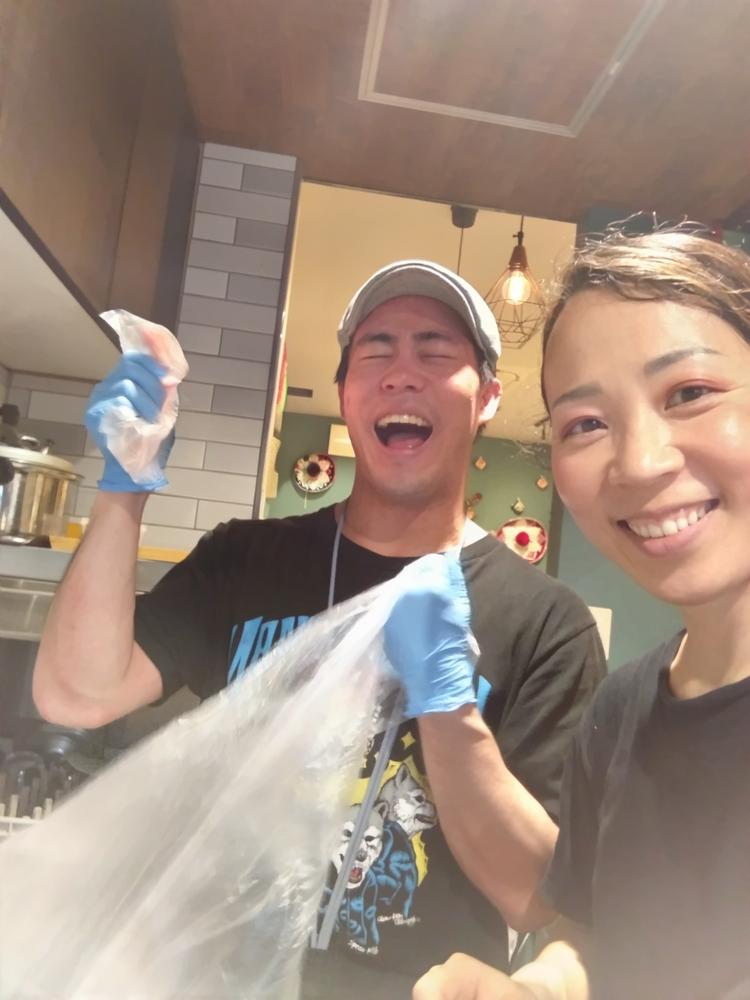 海外に興味のあるスタッフが働いています！