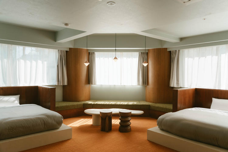 ホテル客室：スイートルーム