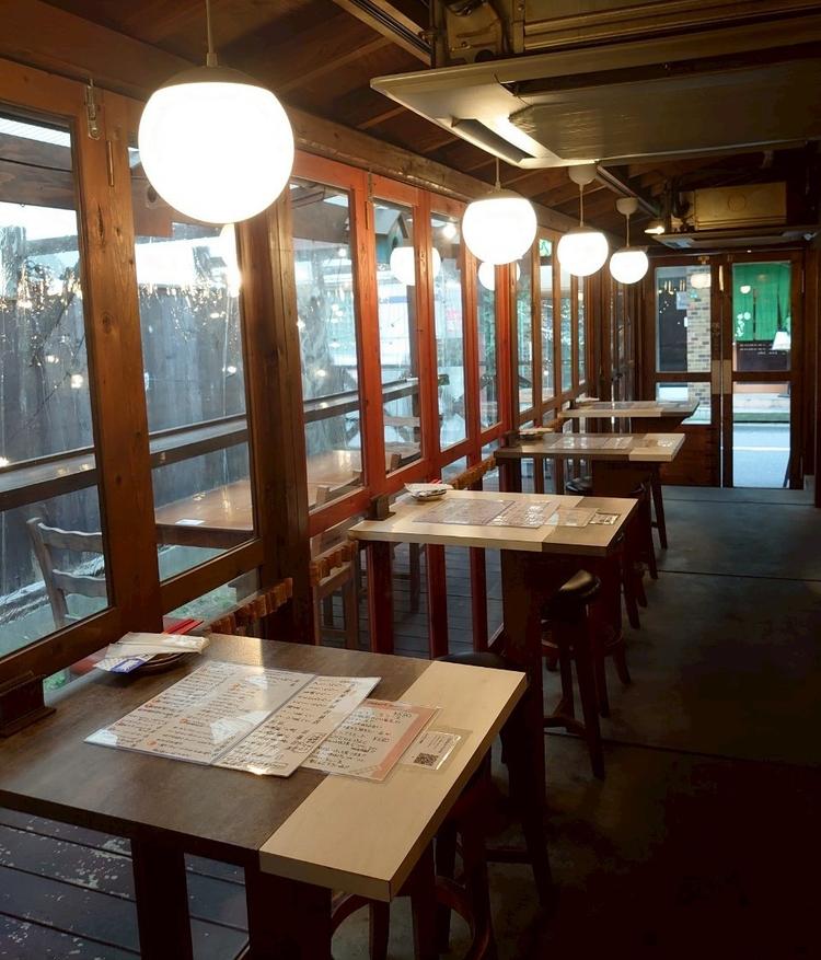 おしゃれなお店で楽しく働いてみましょう♪