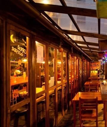 テラス席は雰囲気抜群です！