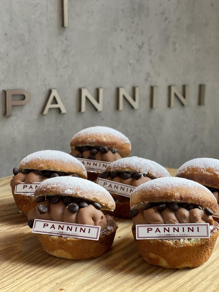 季節限定商品など楽しみながら働ける