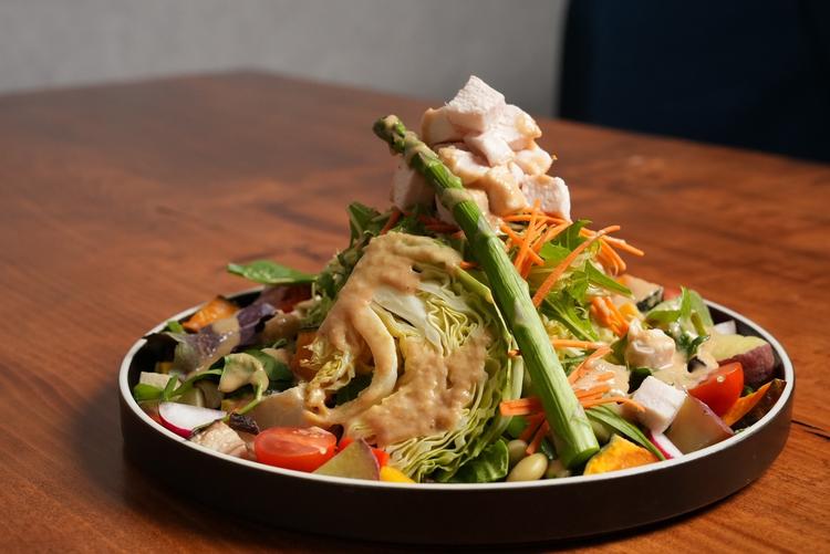 ※春日井店本店の人気商品・大地のサラダ