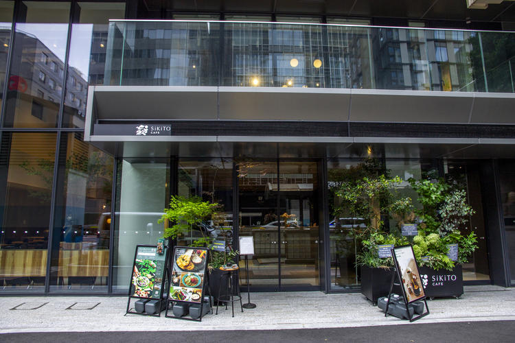 新築ビルの1・2FにNEWオープン！