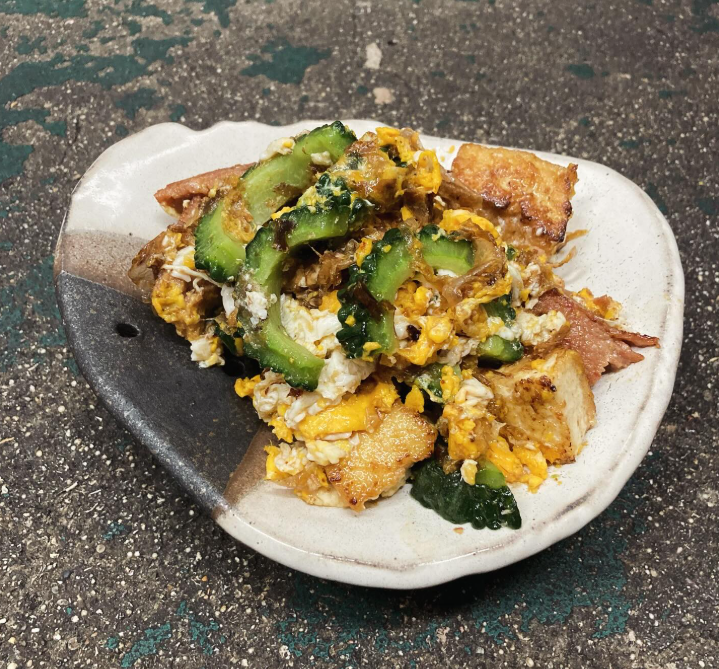 シンプルで王道のゴーヤチャンプル