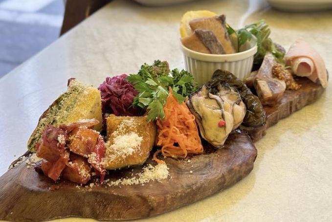 テーマは「日本の食材」にスポットを当てる