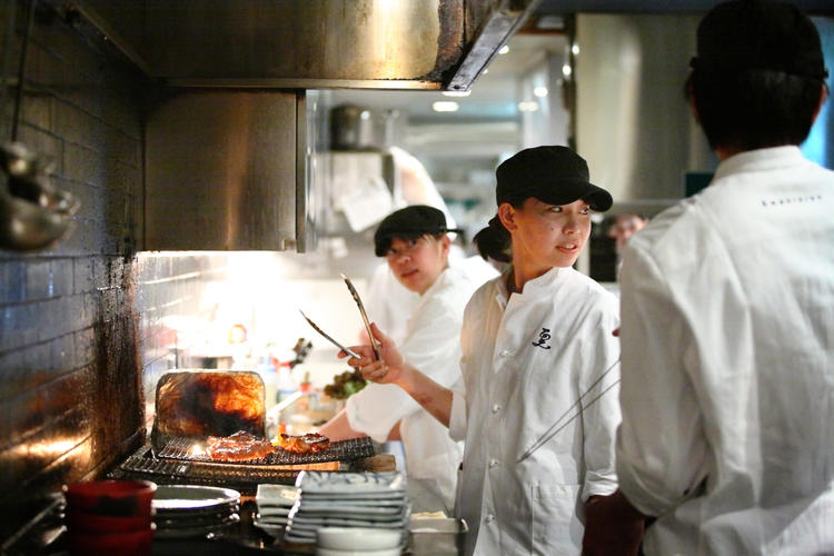 丁寧な手仕事で一皿一皿仕上げます◎