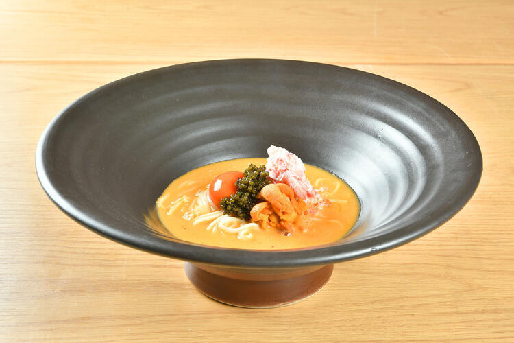 目玉は〈素麺〉を使った料理