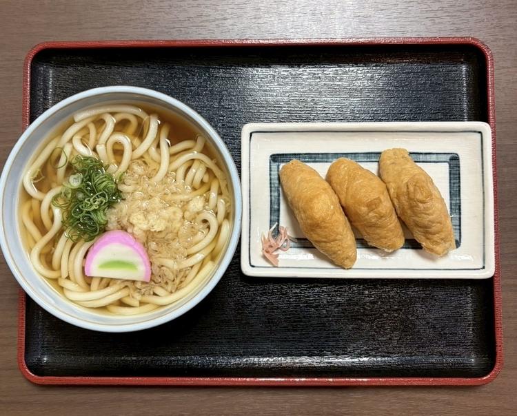 おすすめメニュー　おうどん・いなりセット