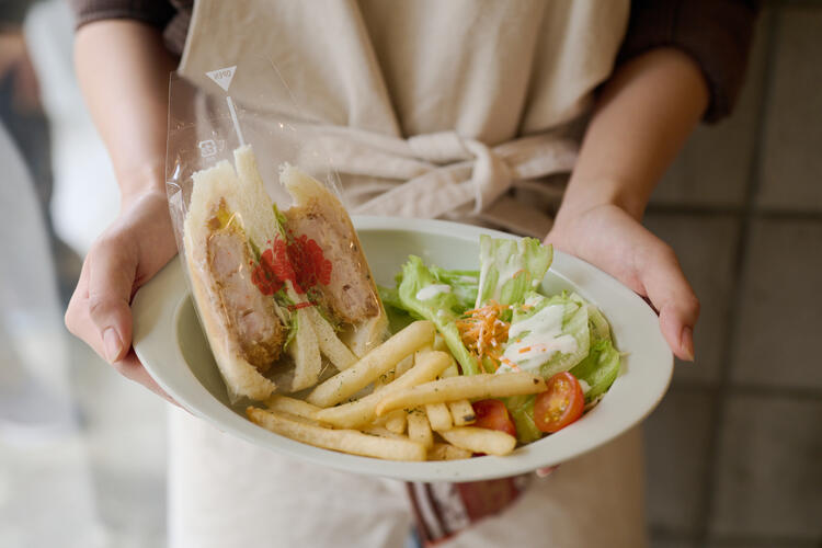 一緒に楽しく働ける方をお待ちしています！