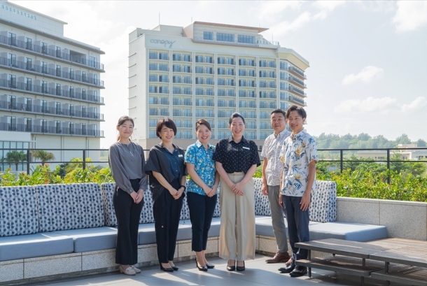 ヒルトン隣接のキャノピーは特別な開業体験