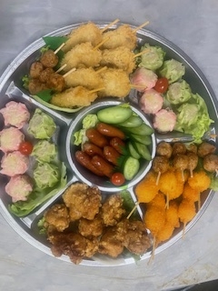 幅広い年代が活躍中のお店です