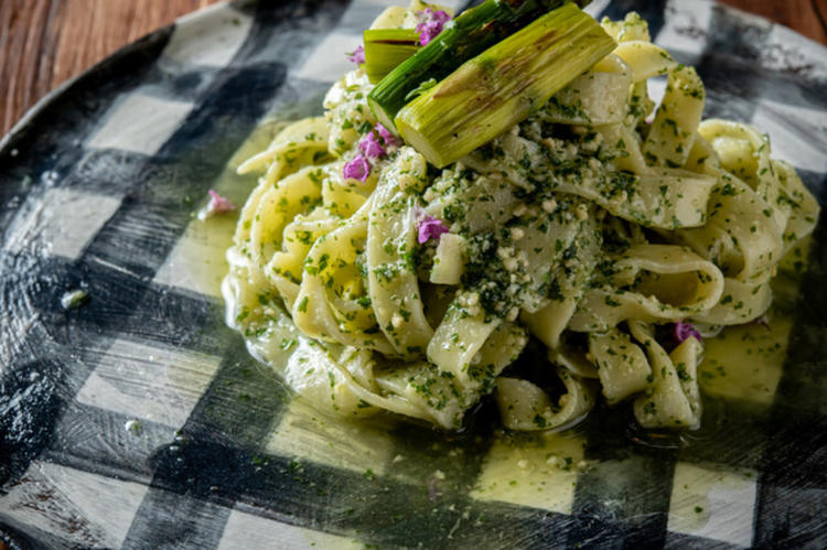 「本日のパスタ」など、イタリアンも提供♪