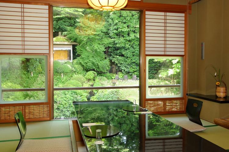 料理とおもてなしで幸せな時間を演出