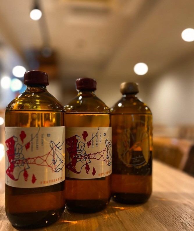 日本酒や自然派ワインとお酒も豊富！