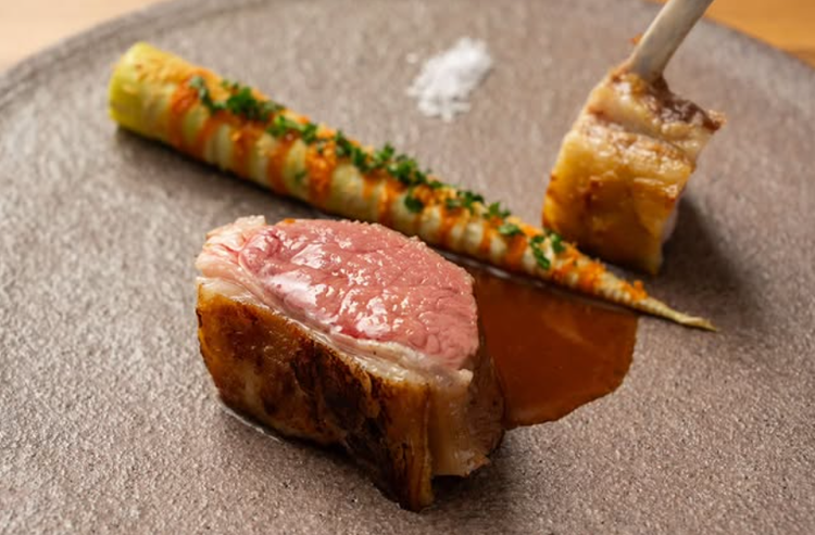 ＼オープニングスタッフ募集／