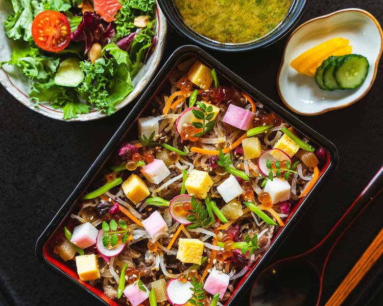 伝統の和食とフレンチの融合。