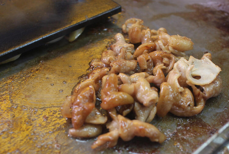 “西成の名店”として大人気！