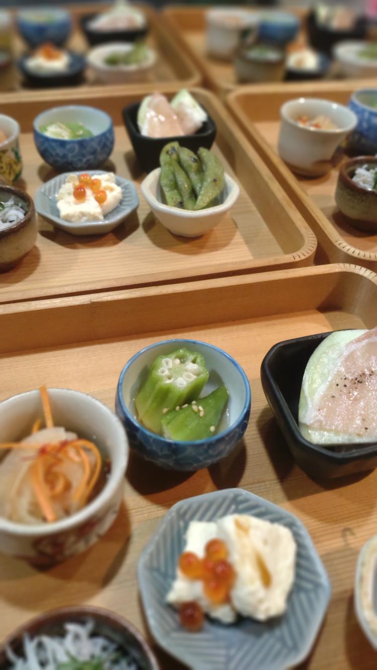 季節ごとの素材を使ったコース前菜