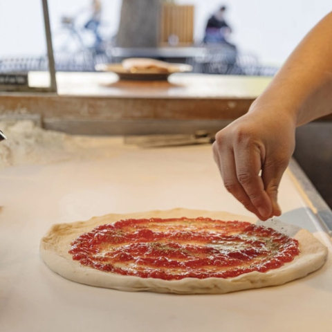 PIZZA職人として腕を磨ける環境です