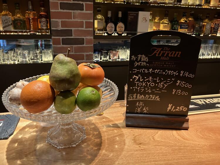 季節のフレッシュカクテルが人気◎