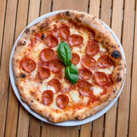 ★ピザ職人積極採用中★