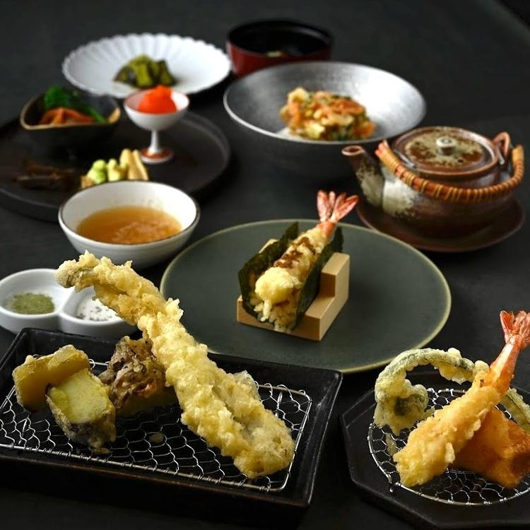 丁寧な仕上げで提供する夜のコース