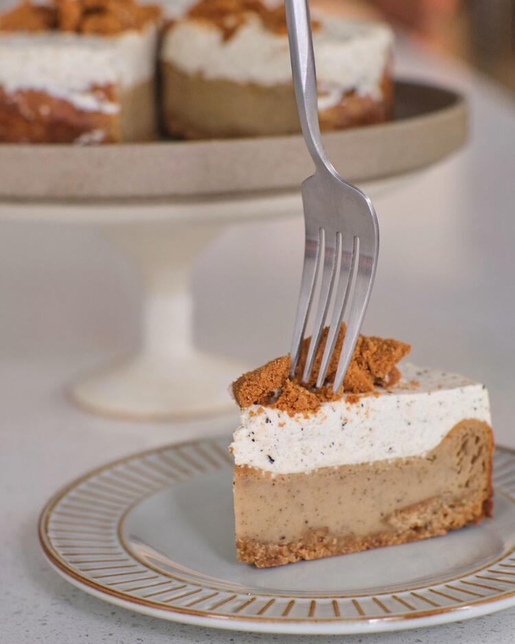 おしゃれなカフェで働きませんか？