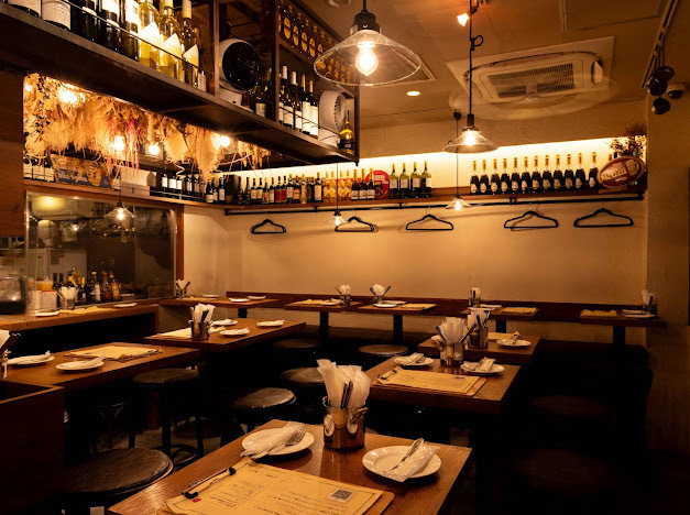 予約必須な大人気ビストロ★