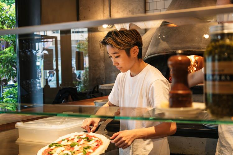 20代のスタッフが活躍中！！