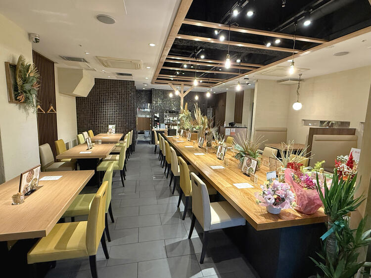 幅広い事業を運営する安定母体！