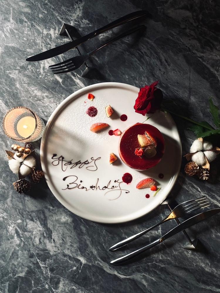 当店人気のアニバーサリープレート