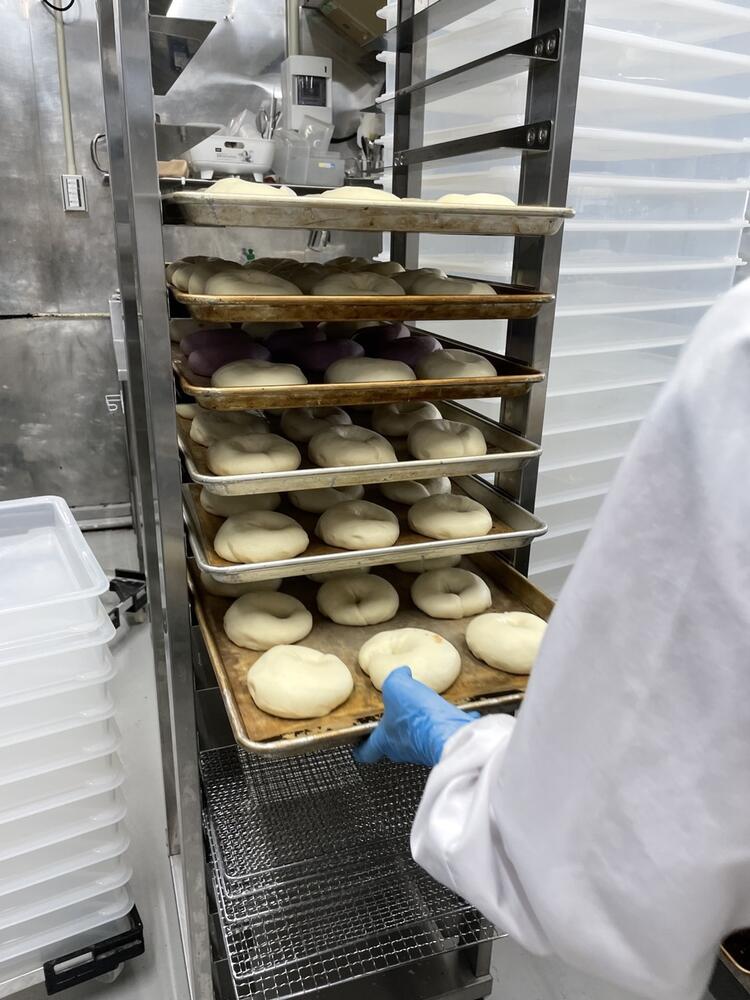 厳選素材と独自の製法が自慢のベーグル♡