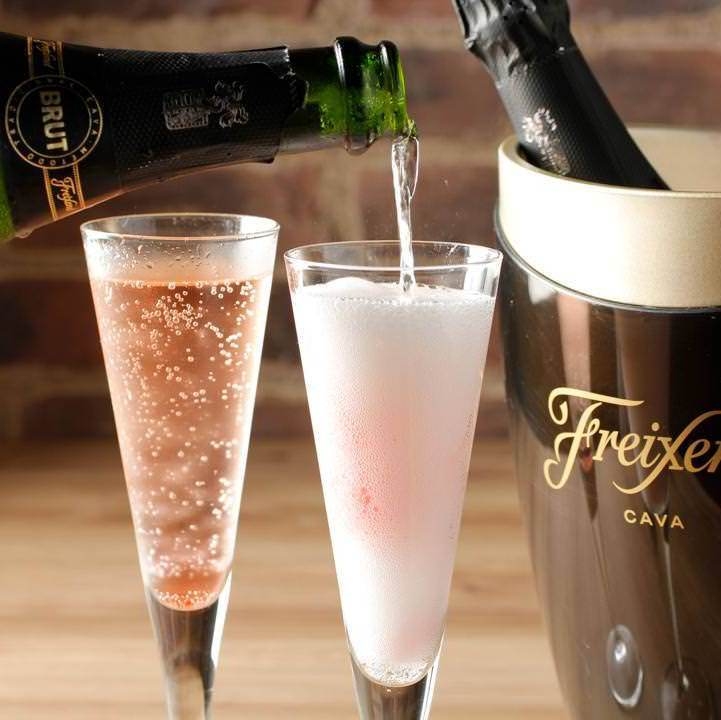 スパークリングワインも豊富！