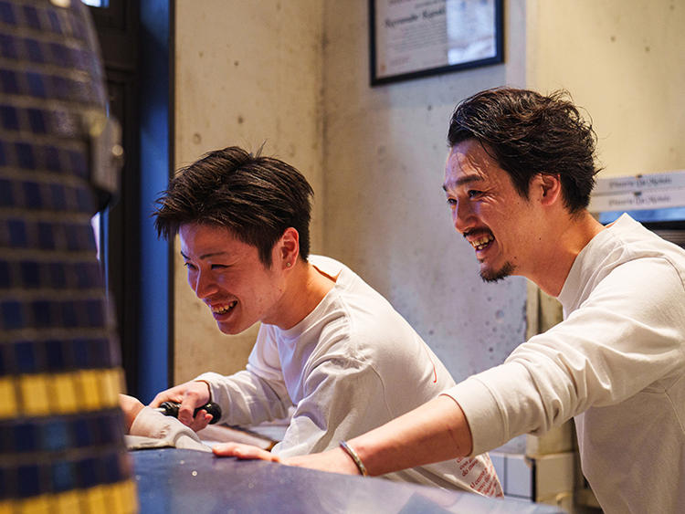 楽しみながら働き、学べる職場！