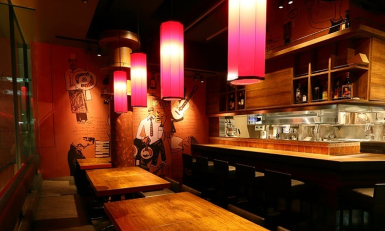 緑に囲まれたガーデンレストランです！